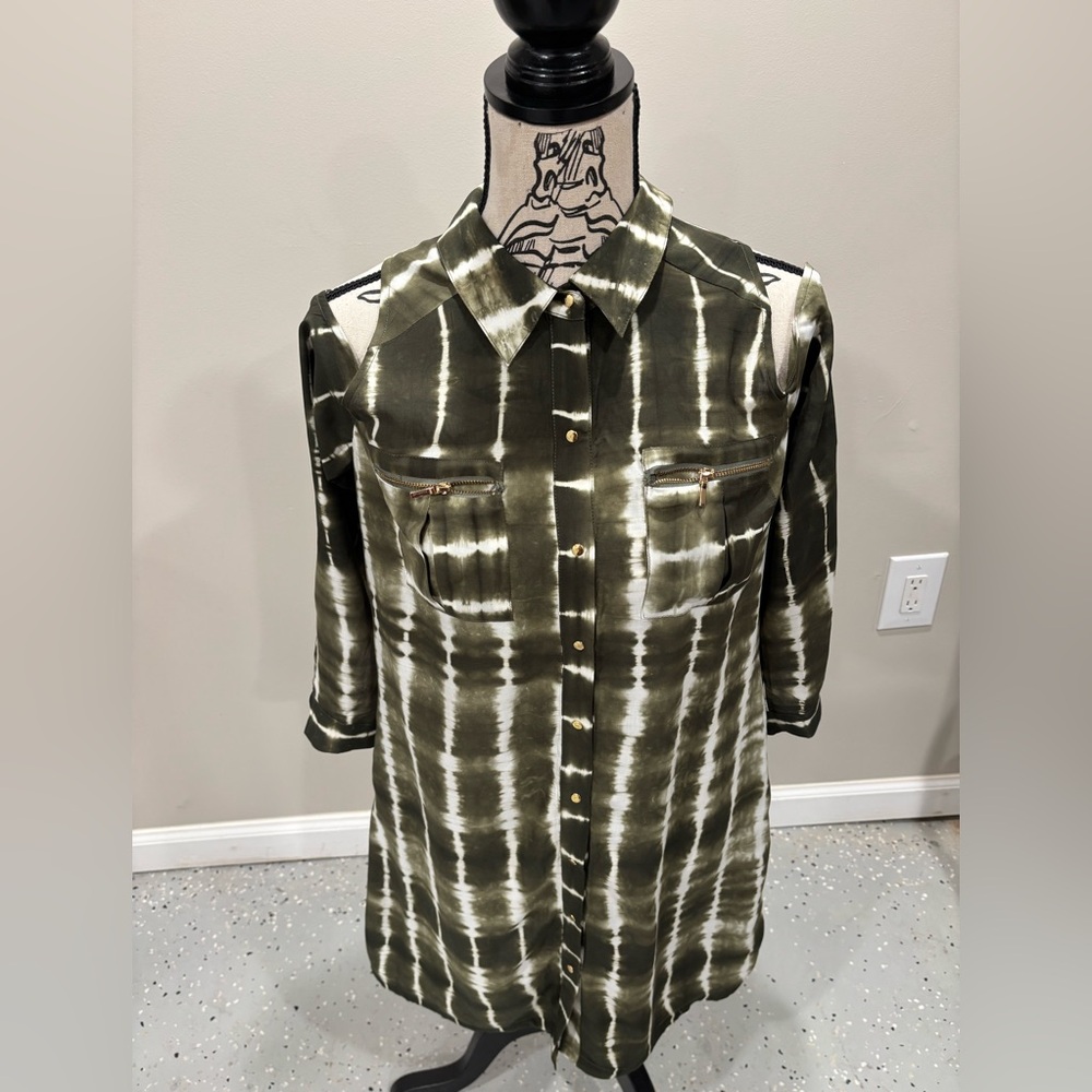 Bebe Olive Tie-Dye Dress with Gold Accents, Women’s Small/Petite, NWT